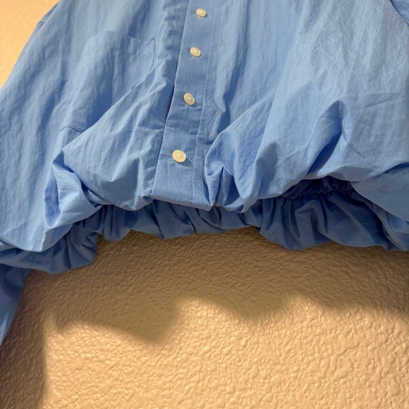 NWOT Helsa Bubble Shirt Blue Cropped Poplin Top Summer S Holiday Chic Cute Top - Picture 5 of 7